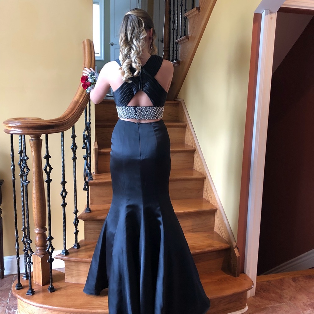 Sherri Hill black formal dress - Picture 3 of 3